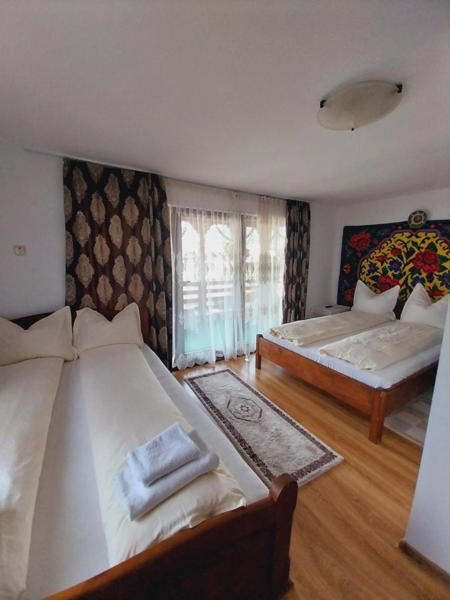 Pensiunea Rustic Oncesti Εξωτερικό φωτογραφία