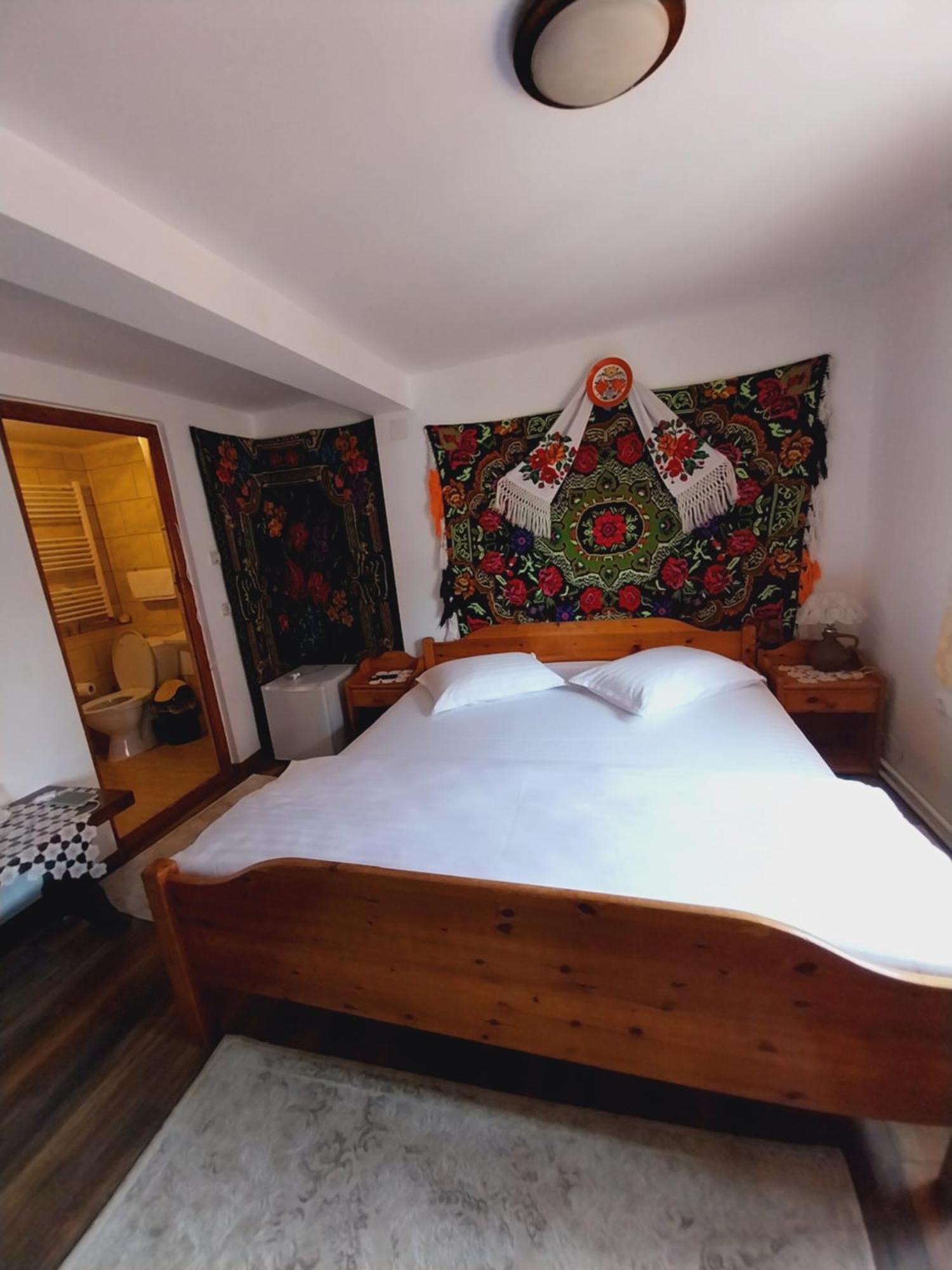 Pensiunea Rustic Oncesti Εξωτερικό φωτογραφία