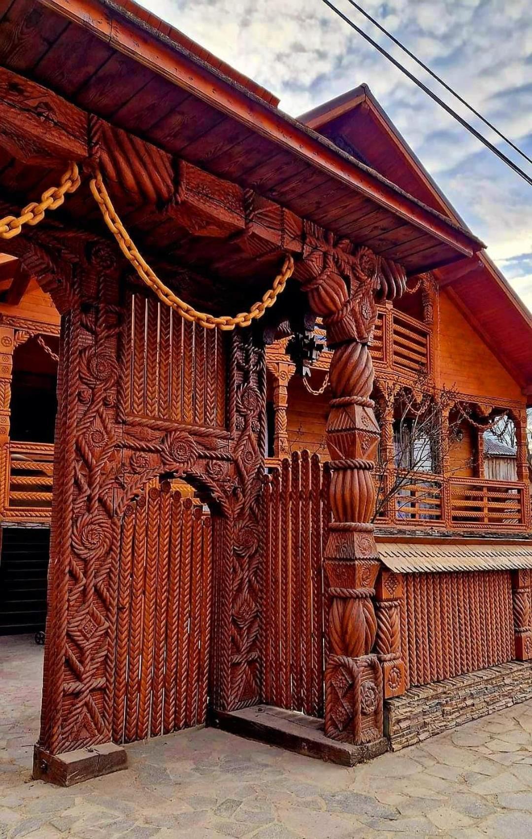 Pensiunea Rustic Oncesti Εξωτερικό φωτογραφία