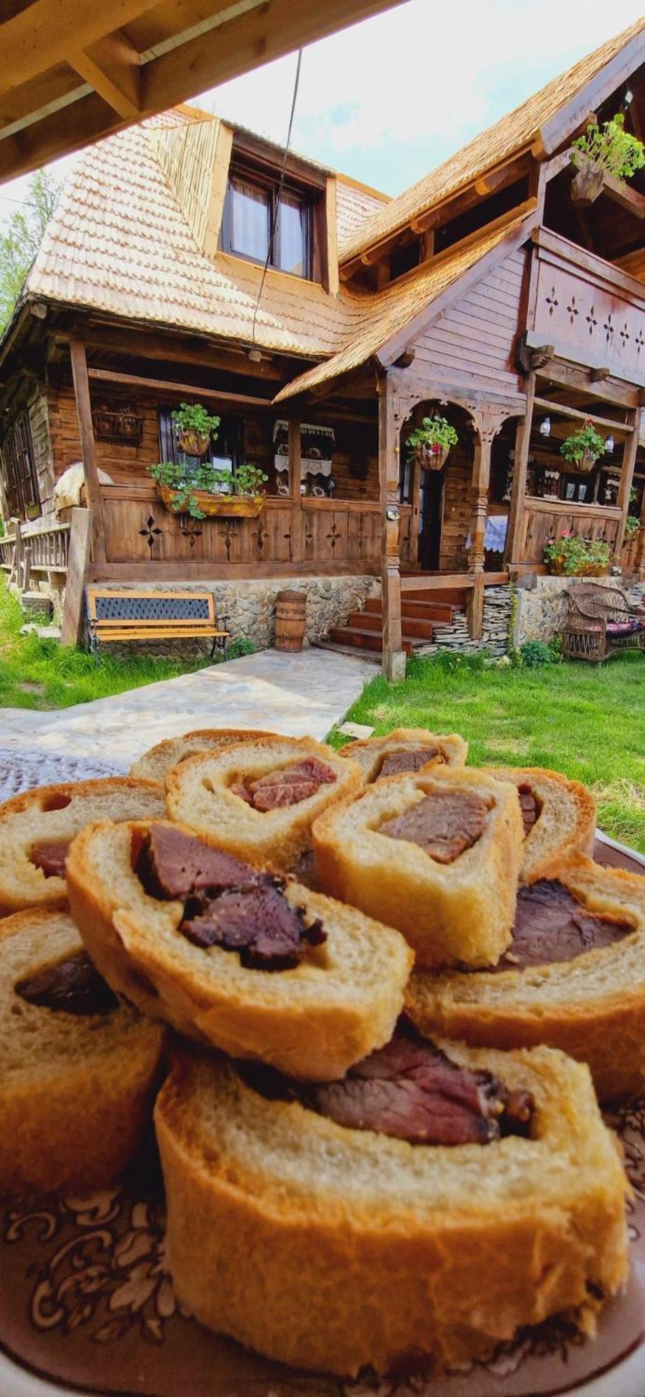 Pensiunea Rustic Oncesti Εξωτερικό φωτογραφία